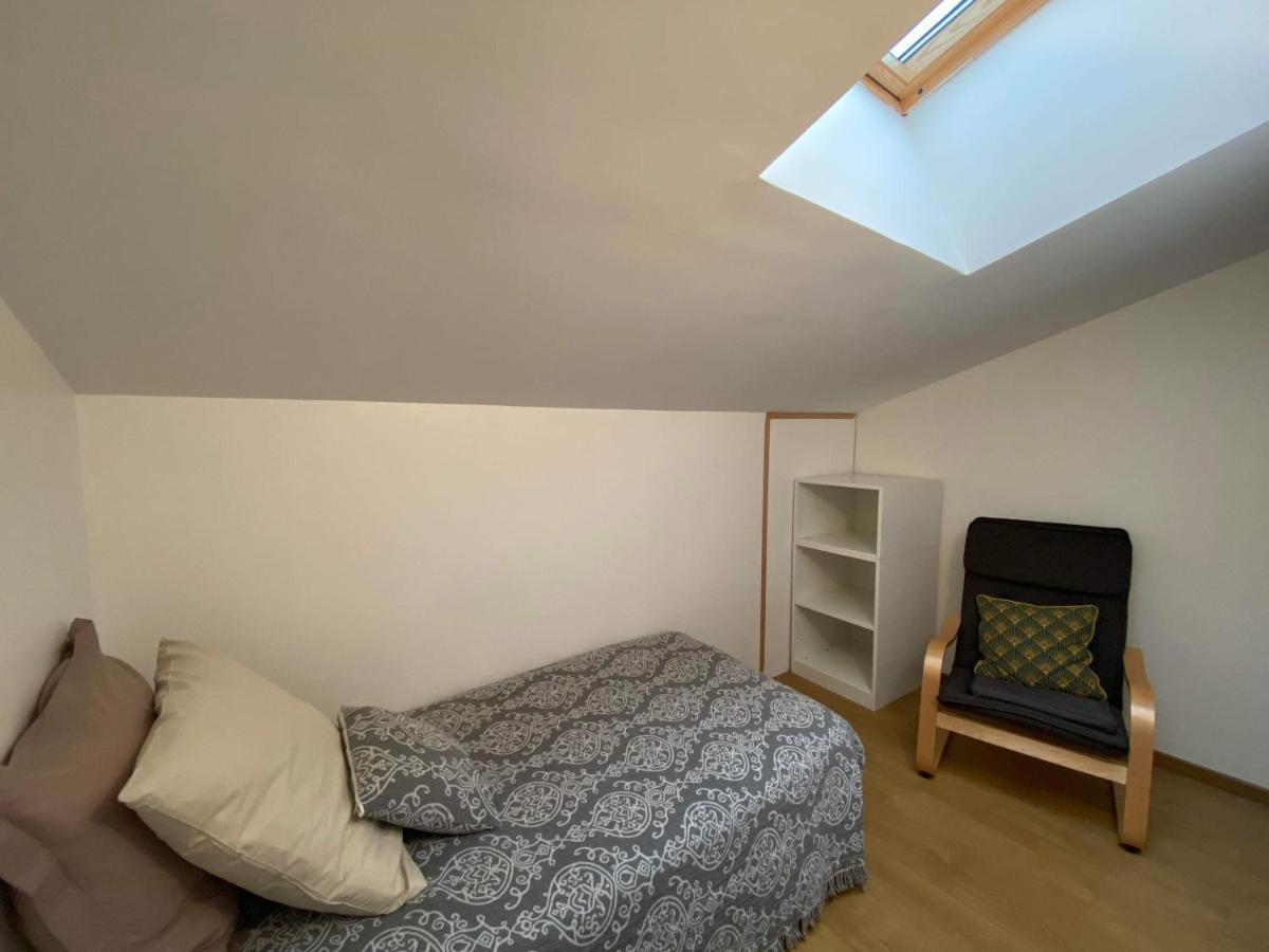 Cottage De Charme Classe 3 Etoiles - 8 Min Cnpe Civaux Gouex Bagian luar foto