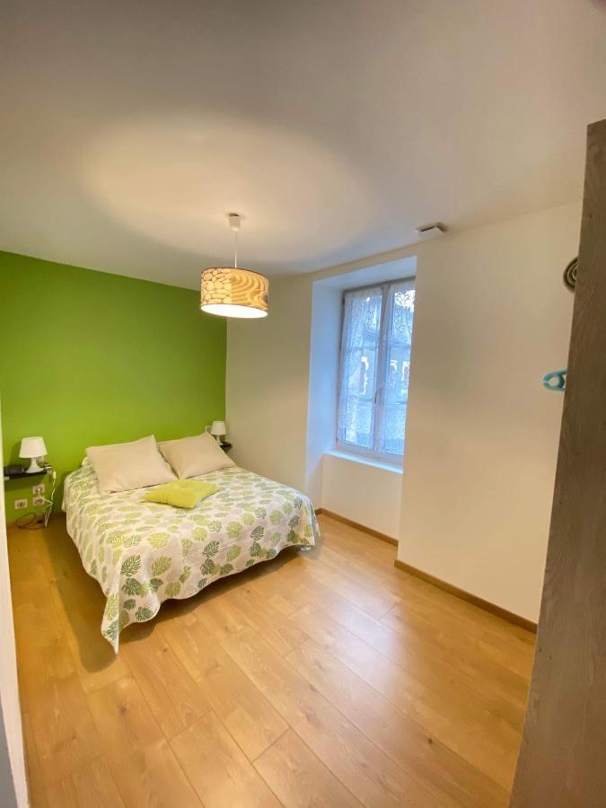 Cottage De Charme Classe 3 Etoiles - 8 Min Cnpe Civaux Gouex Bagian luar foto