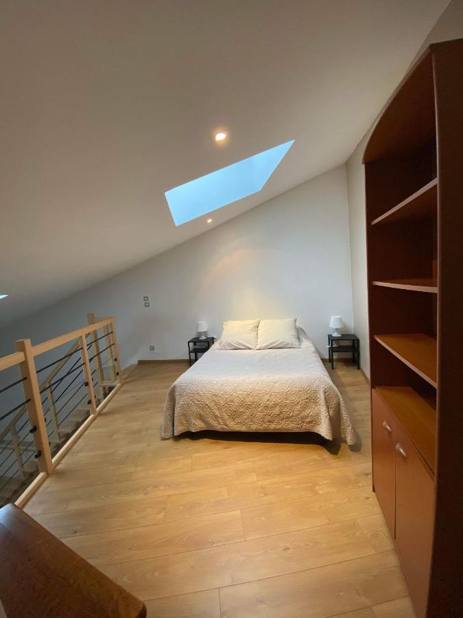 Cottage De Charme Classe 3 Etoiles - 8 Min Cnpe Civaux Gouex Bagian luar foto